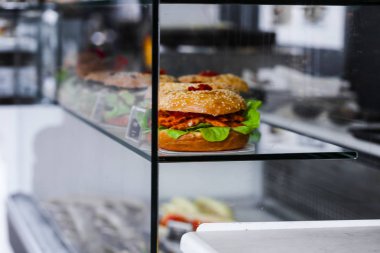 Paris 'te Satılık taze sandviç