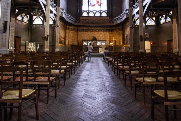 Εσωτερική άποψη από τον καθεδρικό ναό Saint Jean de Montmartre — Φωτογραφία Αρχείου