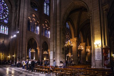 Notre Dame de Paris Katedrali iç