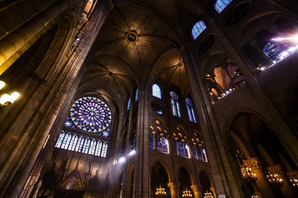 Notre Dame de Paris Katedrali iç — Stok fotoğraf