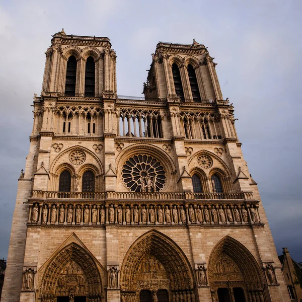Catedral de Notre-Dame en Paria, Francia —  Fotos de Stock