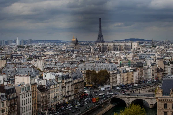 Άποψη για το Παρίσι μορφή Παναγία των Παρισίων — Φωτογραφία Αρχείου