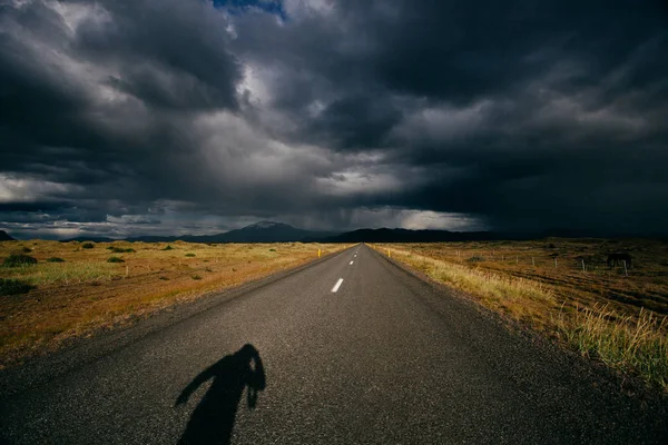 Natura Islandia, dramatyczne niebo i burza — Zdjęcie stockowe