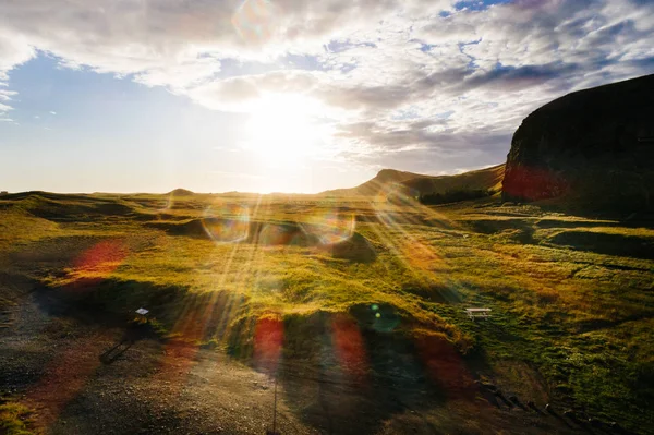 景观在冰岛在日落时间与无人机 — 图库照片