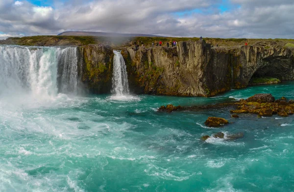 Godafoss , Icelandic waterfall. located on the North of the isla — Stock Photo, Image