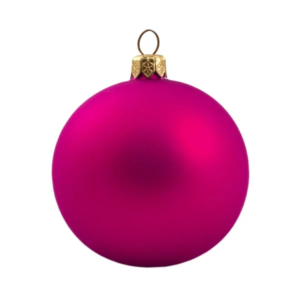 Рожевий нудний різдвяний м'яч на білому тлі — стокове фото