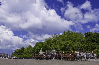 Brüksel, Belçika - 20 Mayıs 2018: Belçika Süvarileri kirletmeye başladı 