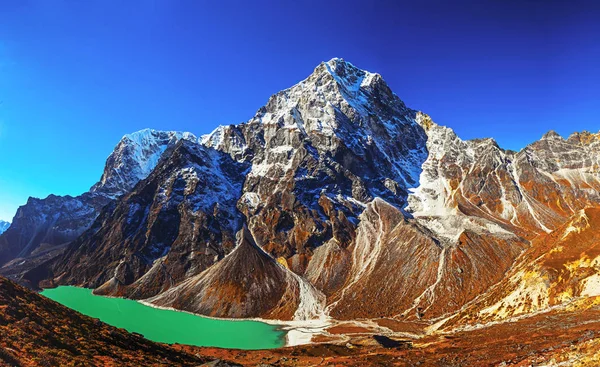 珠穆朗玛峰大本营徒步 尼泊尔 喜马拉雅山景观 — 图库照片