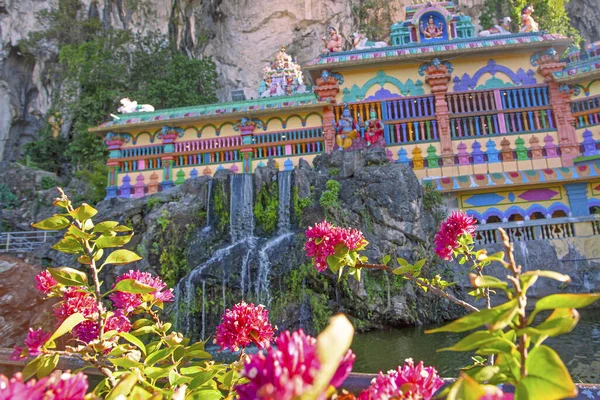 Krásný Hinduistický Chrám Blízkosti Bat Villa Jeskyně Kuala Lumpur Malajsie — Stock fotografie