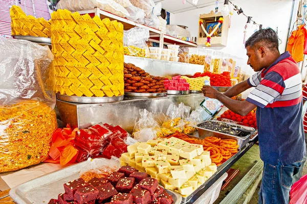 Kuala Lumpur Malajsie Ledna 2020 Tradiční Asijské Bonbóny Pouličním Trhu — Stock fotografie
