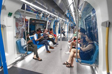 Kuala Lumpur, Malezya, - 24 Ocak 2020: Kuala Lumpur 'da Koç New modern metro hızlı KL hatları