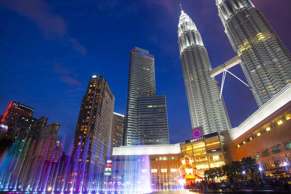 Kuala Lumpur Malaysia January 2020 Night View Petronas Twin Towers — Stock Photo, Image