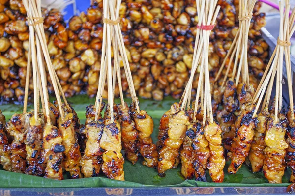 Sate Embutidos Malasios Comida Callejera Mercado Nocturno Langkawi —  Fotos de Stock