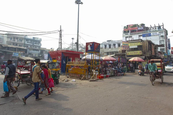新德里 2019年9月21日 下午炎热的新德里市中心旅游中心主市场一览 — 图库照片