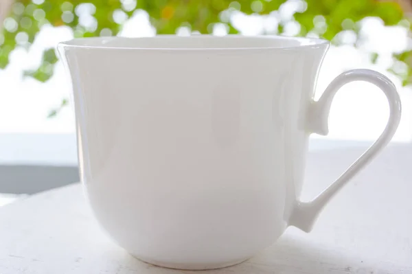 Große Weiße Tasse Kaffee Der Frischen Luft — Stockfoto