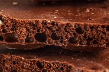 Tatlı populer süt siyah çikolatalı makro arka plan