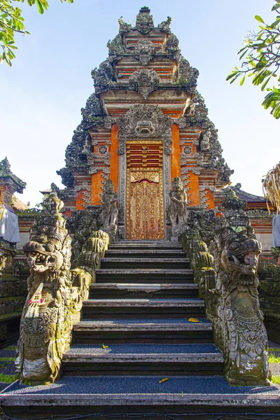 Hermoso Templo Saraswati Mañana Temprano Ubud Indonesia —  Fotos de Stock