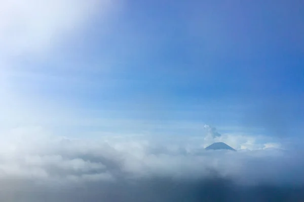 印度尼西亚东爪哇Bromo火山的俯瞰图 — 图库照片