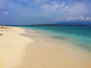 Gili Meno Adası 'ndaki inanılmaz Bali Denizi suyu