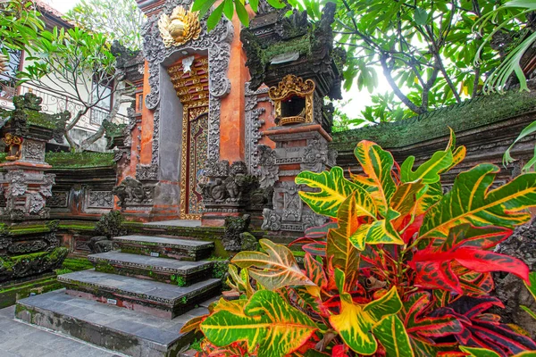 印度尼西亚Ubud圣殿和花园 — 图库照片