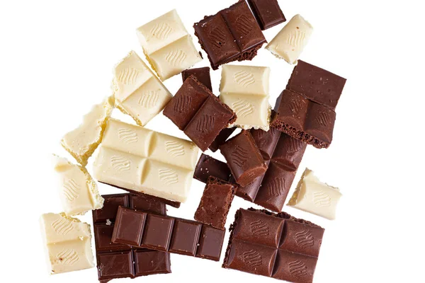 Barras Chocolate Blanco Negro Con Grandes Avellanas Aisladas Blanco — Foto de Stock