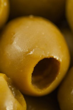 Yeşil zeytin turşusu