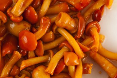 Mantar turşusu, arka plan.