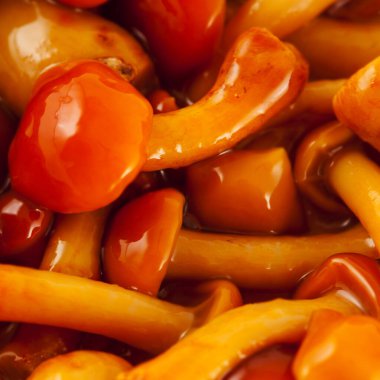 Mantar turşusu, arka plan.