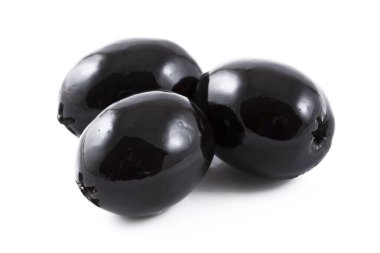 Siyah zeytin - appilatörler, beyaz arkaplanda izole edilmiş.