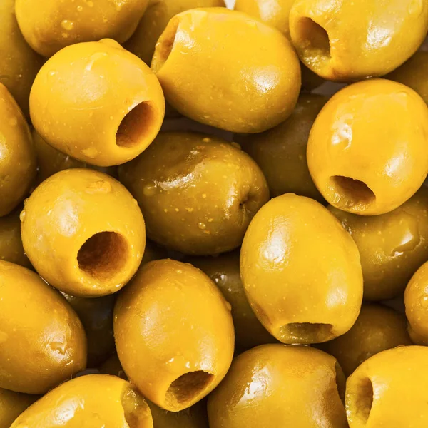 Yeşil zeytin turşusu