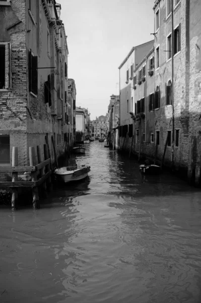 チャネル水とヴェネツィアの色 — ストック写真