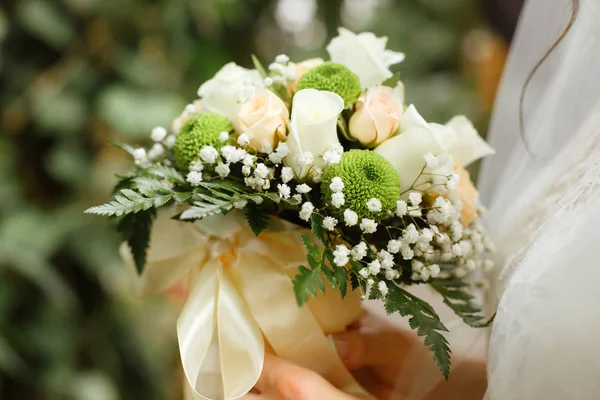 Hermoso ramo de boda — Foto de Stock