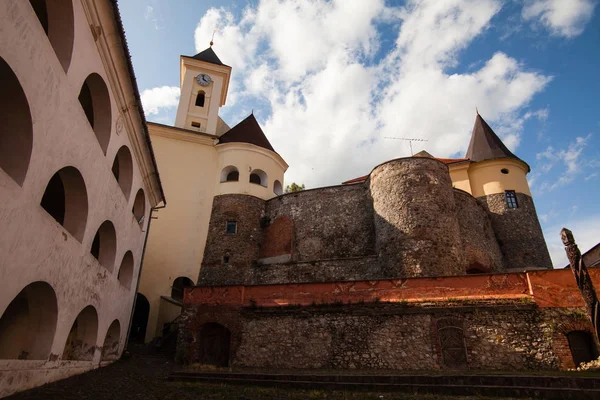 Castillo de Palanok siglo XI. Mukacheve, Ucrania — Foto de Stock