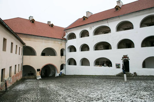 Castelo de Palanok XI século. Mukacheve, Ucrânia — Fotografia de Stock