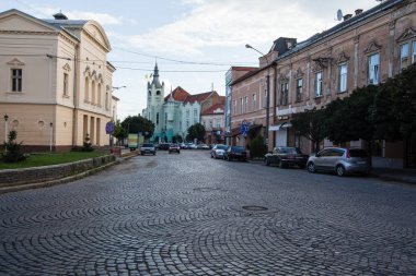 Mukacheve - Ukrayna, Temmuz 26, 2009: Mukacheve Belediye Binası. Şehir merkezinde