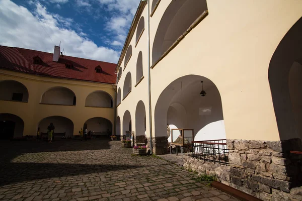 Mukacheve - Ucrânia, 26 de julho de 2009: Castelo de Palanok XI século — Fotografia de Stock