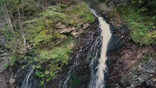 Beautiful Autumn Waterfall Zhenetskyi Huk Carpathian Mountains Ukraine Aerial Shoot — Stock Video