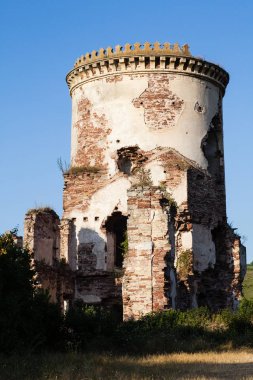 Chervonograd Köyü eski bir kale kalıntıları. Ukrai