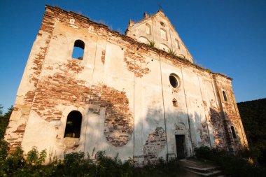 Chervonograd eski kilise kalıntıları üzerine güzel sahne