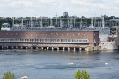 Büyük Hidroelektrik Santrali Zaporizhzhya şehir içinde Dniproges görünümünü