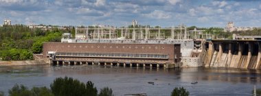 Büyük Hidroelektrik Santrali Zaporizhzhya şehir içinde Dniproges görünümünü