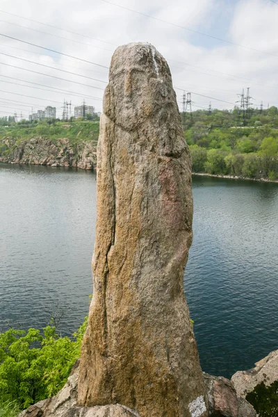 Αρχαία Κουργκάν επιτύμβιες στήλες σε του νησιού Khortytsia, Ζαπορίζια, Ουκρανία — Φωτογραφία Αρχείου