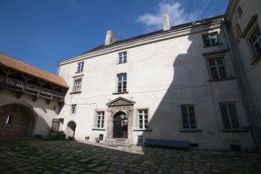 Olesko, Ukrayna - 23 Temmuz 2009: görünümüne tarihi kalenin Olesko, Lviv region, Ukrayna