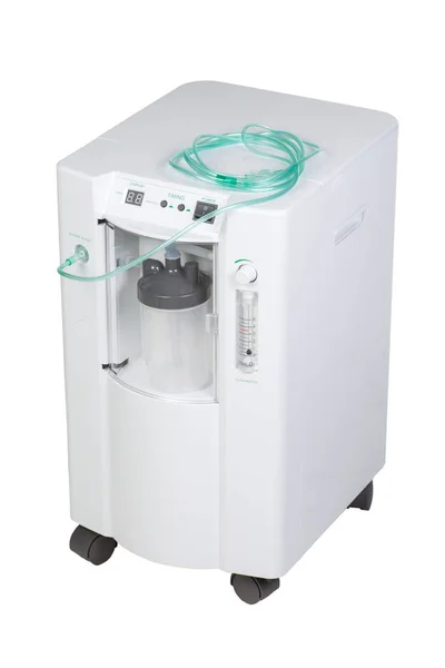 Özel modern tıp cihazları - debimetre suply ile oksijen yoğunlaştırıcı inhalasyon üzerine beyaz izole