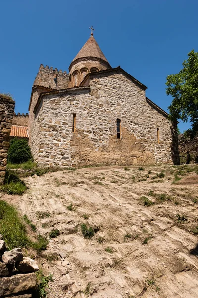 Famoso georgiano turismo Ananuri castillo Georgia —  Fotos de Stock