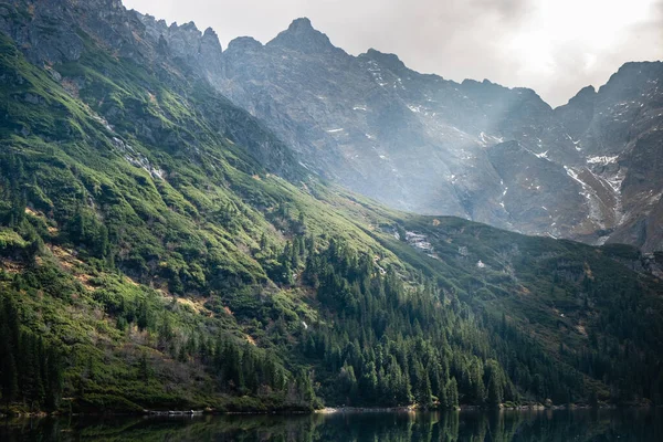 波兰Tatra山区Morskie Oko山地湖 — 图库照片