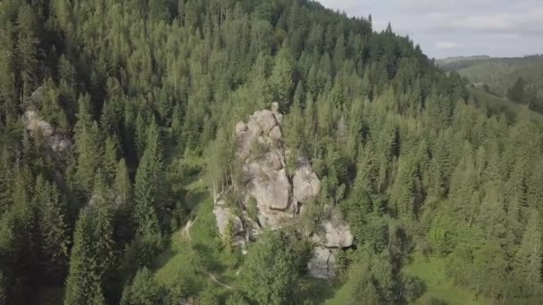 Vista Aerea Rocce Pietra Ternoshorska Lada Mezzo Belle Montagne Panoramiche — Video Stock