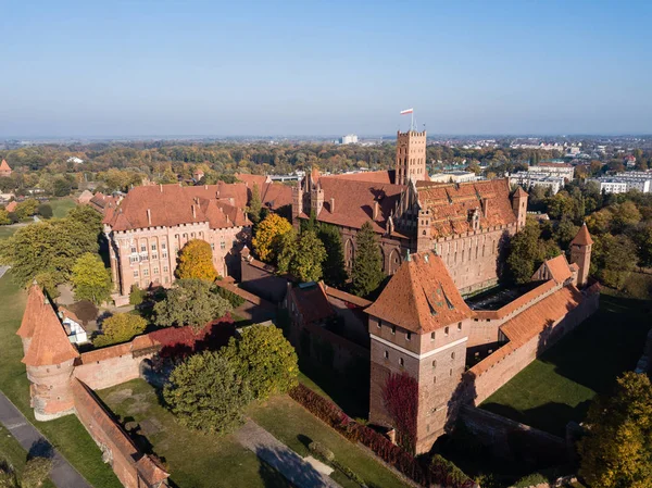 Flygfoto till Malbork slott i Polen — Stockfoto