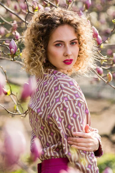 Portrait Blondy Beautiful Girl Curly Long Hair Woman Walks Garden — Stock Photo, Image