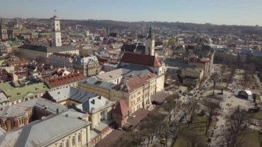 Central City Hall, Lviv 'in turizm merkezi.